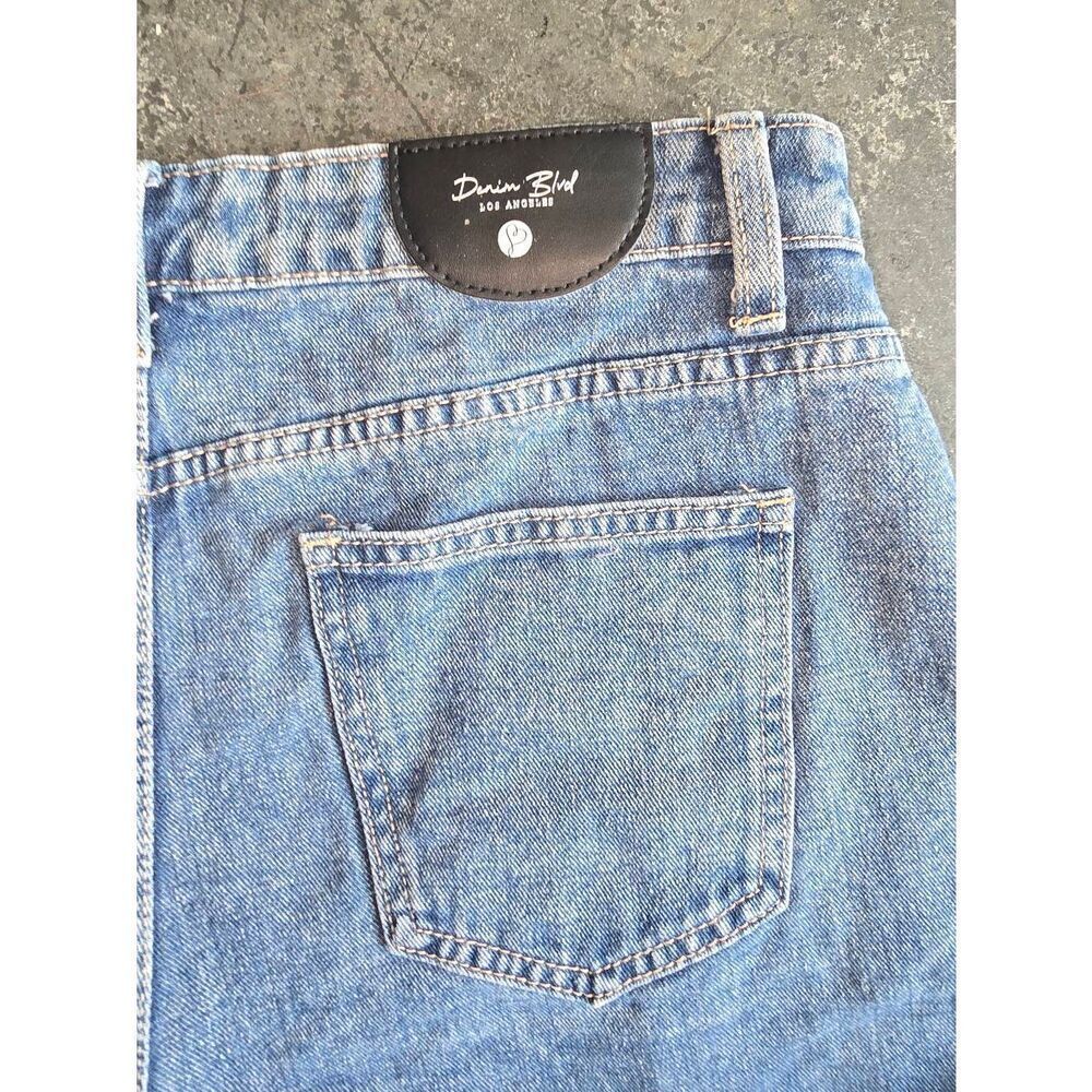 Denim Blvd Shorts View 5